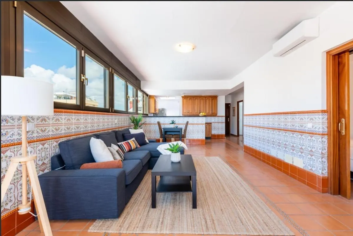 Penthouse, Near Beach, Fuengirola, Free Parking Apartamento Fuengirola